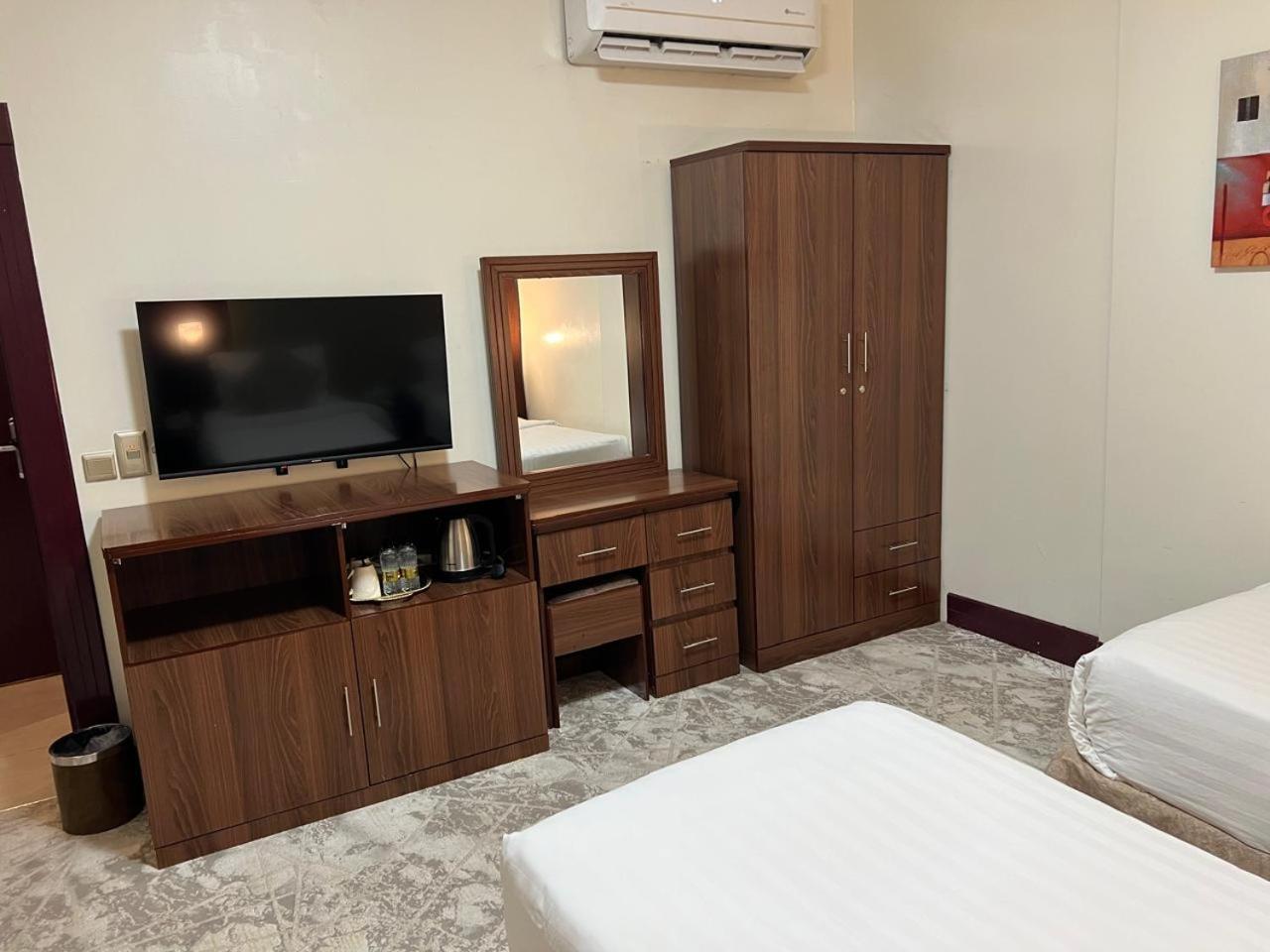 Dalin Hotel Riadh Exterior foto